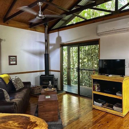 Crater Lakes Rainforest Cottages Yungaburra Εξωτερικό φωτογραφία