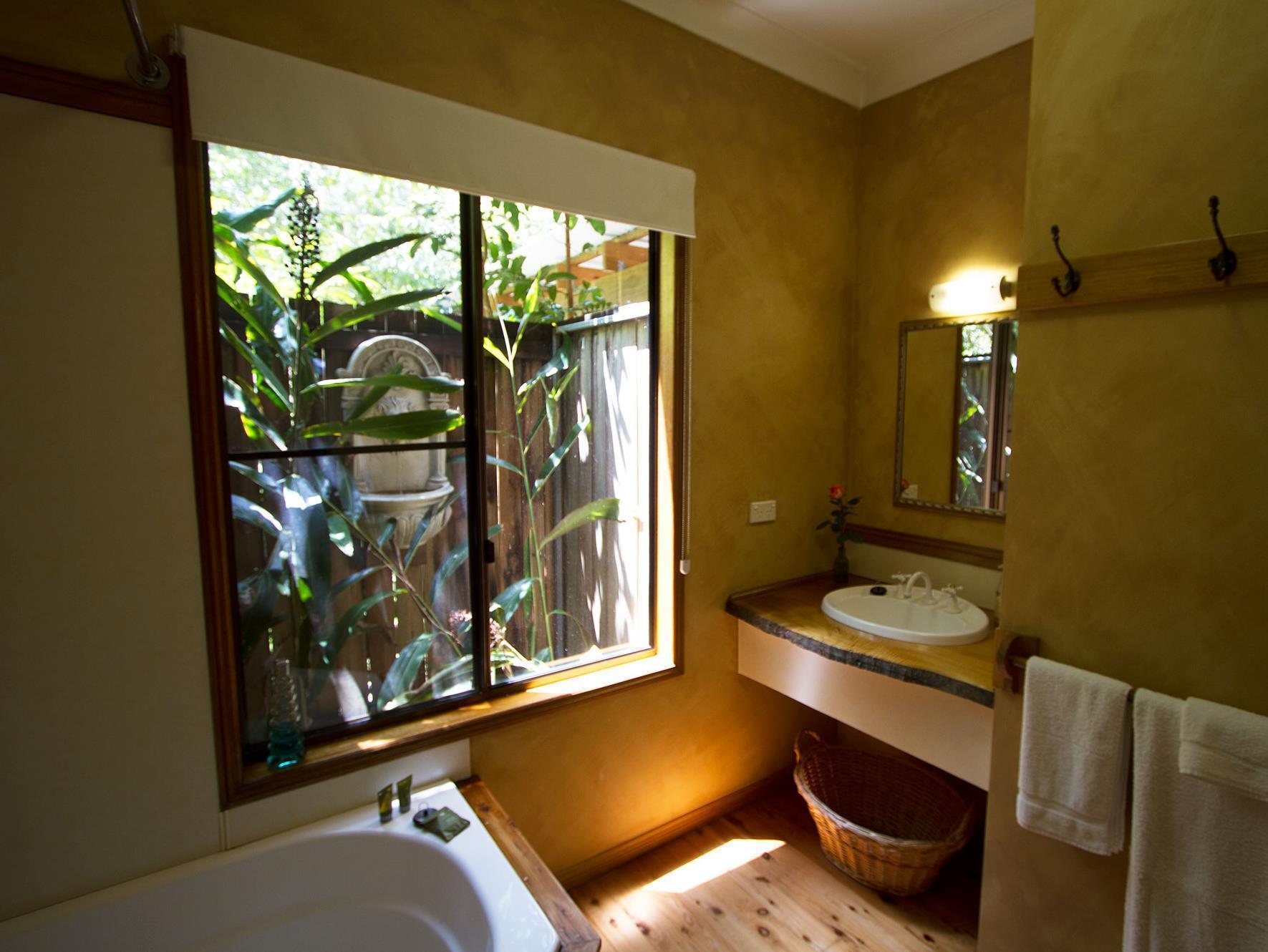 Crater Lakes Rainforest Cottages Yungaburra Εξωτερικό φωτογραφία