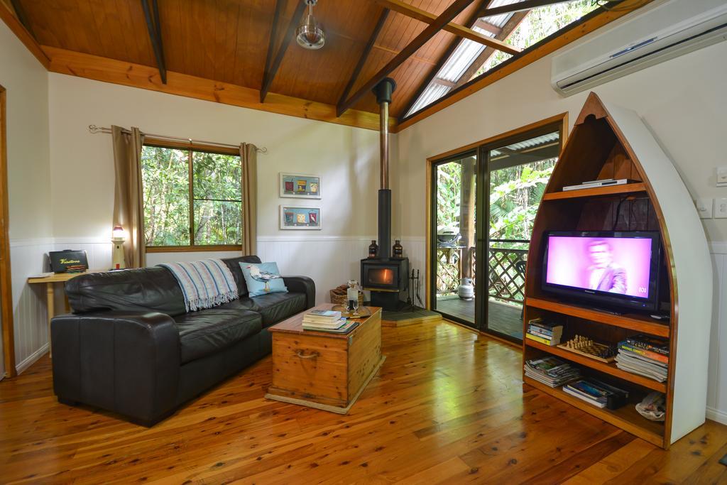 Crater Lakes Rainforest Cottages Yungaburra Εξωτερικό φωτογραφία