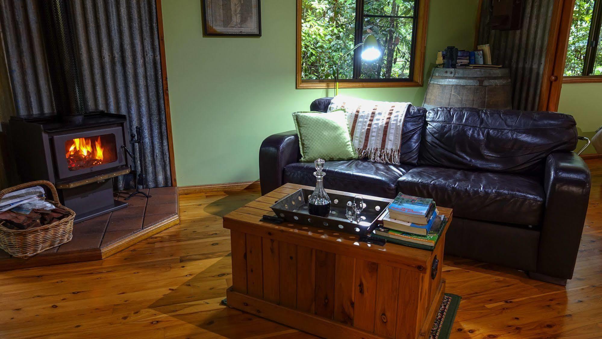 Crater Lakes Rainforest Cottages Yungaburra Εξωτερικό φωτογραφία